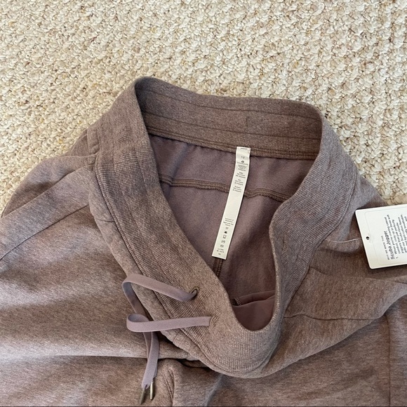 Lululemon Scuba Jogger - Picture 6 of 7